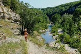 Autre Coin Plus Secret Et Tout Aussi Charmant Le Sentier En Contrebas Des Jardins Suspendus Du Recatadou Pour Y Acce Ardeche Vacances Ardeche Ardeche France