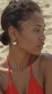 💖 Our versatile Valentina earrings. Perfect for the beach, relaxing in the  park