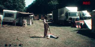 O filme italiano dirigido por roberto de feo e paolo strippoli acompanha a história de cinco desconhecidos que viajam em um mesmo motorhome, já que todos eles estão indo para o mesmo lugar. Gvu Fdgbuda 8m