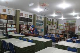 Guna meningkatkan minat baca siswa, guru serta karyawan. Perpustakaan Sma Negeri 1 Wonogiri