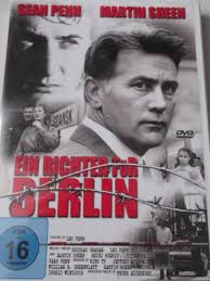 An experienced cop and his rookie partner patrol the streets of east los angeles while trying to keep the gang violence under control. Ein Richter Fur Berlin Flucht Aus Der Ddr Sean Penn Leo Penn Film Neu Kaufen A000e5ww11zzn