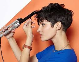 Women over 50 with a poorly done layered cut. Bad Short Haircut Girl Novocom Top