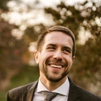 Caroline Volz Email & Phone Number