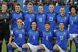 Camisas da itália na futfanatics. Copa Do Mundo Feminina Saiba Tudo Sobre As Rivais Do Brasil No Grupo C Superfc