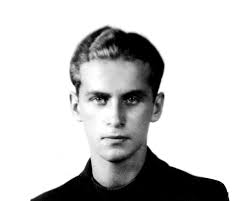 Przyszedł na świat 22 stycznia 1921 roku w warszawie jako syn nauczycielki stefanii z zieleńczyków, z zasymilowanej rodziny żydowskiej, oraz znanego międzywojennego krytyka literackiego stefana baczyńskiego. Krzysztof Kamil Baczynski Dramatyczne Krotkie Zycie I Bogata Tworczosc Viva Pl