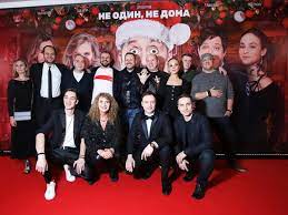 Что не так с фильмом по популярному сериалу? Proshla Premera Filma Policejskij S Rublevki Novogodnij Bespredel 2 Mk Tomsk
