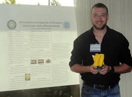 With three photos) SAU engineering students make prize-winning presentation 