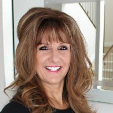 Craig Freer (One To One) and I are thrilled to be sponsors at the RE/MAX  Canada BOM Retreat in Palm Springs. It's taken a lot of hard work to get  here, but