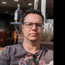 Guitarists from Mayen