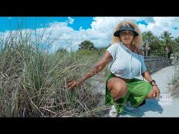 In my little video, i'm going to explore grand turk and do a little snorkeling. Mango Maddy And The Venice Fishing Pier Ø¯ÛŒØ¯Ø¦Ùˆ Dideo