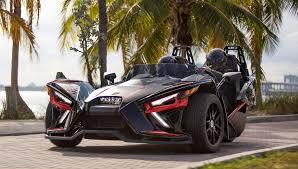 does the 3 wheeled 2020 polaris slingshot deliver the motorcycle experience does the 3 wheeled 2020 polaris