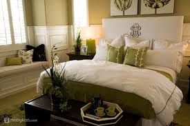 الوان دهانات مميزه افكار ل الوان الدهان مجلة موبيكان Zen Bedroom Green Master Bedroom Modern Bedroom Decor