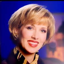 tbt. You're welcome! (Because who doesn't love a good laugh every now and  then...?) This is a headshot from my first few years as senior anchor for  CKY Winnipeg (@ctvwinnipeg). I have