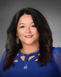 Lori Cuellar's Instagram, Twitter & Facebook