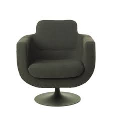 Pols Potten Kirk Swivel Armchair Green Made In Design Uk From classic black, white and grey to earthy neutrals and bold colours, our designer armchairs will suit a variety of modern interiors.