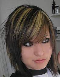 Streaks Hair Style Brown Hair With Blonde Highlights Medium Hair Styles Medium Length Hair Styles