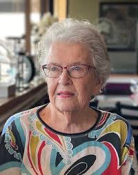 Marcia Petersen's Instagram, Twitter & Facebook