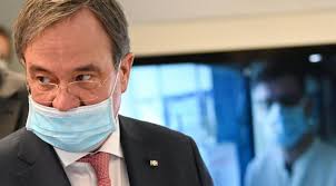 Corona hat vielen Menschen beigebracht, durch die Nase statt den Mund zu  atmen (und nicht nur denen, deren Riechzinken ständig über der Maske  hängt).