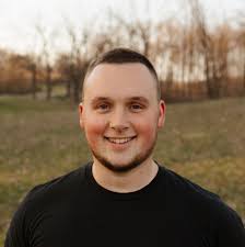 Who can recommend a reliable contractor for a small bathroom remodel?