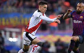 Juega de defensa y su equipo actual es el real betis balompié de la primera división de españa. Alex Moreno Was The Great Alternative Of Barca To Junior Firpo