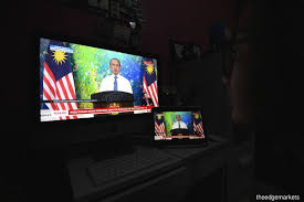 Berikut adalah infografik berkenaan dengan 7 tawaran tan sri muhyiddin yassin. Covid 19 Putrajaya Wants To Reach Herd Immunity By End 2021 Says Pm The Edge Markets