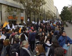 21 de diciembre de 2017. Chile Colegio De Profesores En Paro Nacional Indefinido Internacional De La Educacion America Latina