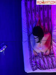 13 hot photos by naydhee (known as @naydhee)