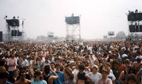 Discover more music, concerts, videos, and pictures with the largest catalogue online at last.fm. Roger Waters Live At The Berlin Wall 1990 Michael Jurick Photography