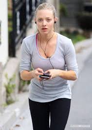 Amanda Seyfried And Jogging Amanda Seyfried Amanda Celebrities Female