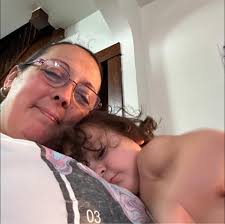 Ideas for feeding a large group of 7 adults and 2 kids