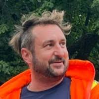 Eric Garneau's Instagram, Twitter & Facebook