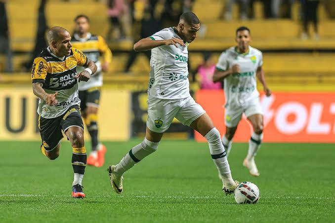 Cuiab&aacute; perde para o Crici&uacute;ma e encerra invencibilidade de seis jogos | Rdnews - Principais not&iacute;cias de Cuiab&aacute;, V&aacute;rzea Grande e Mato grosso
