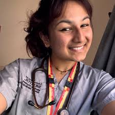 It's official!!!🥳 A couple of weeks ago, I decided I was going to accept  my offer from Bristol, regardless of whether I received other offers. But,  I didn't confirm it straight away.