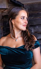 Entramos en la gran boda de Maddison May Brudenell, prima del príncipe  Guillermo