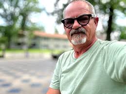 If you are in the Fargo, ND area today…stop by Bully Brew Coffee