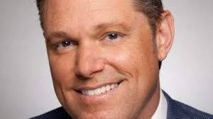 Melissa Dart's Instagram, Twitter & Facebook