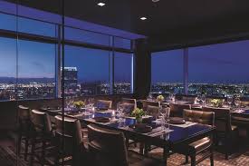 The residences, starting on the 27th floor and rising up to the 52nd floor, stand boldly as an icon above the bright lights of los angeles. The Ritz Carlton Los Angeles In Los Angeles Hotel Rates Reviews On Orbitz