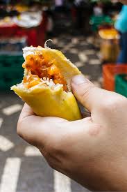 Madere Variations Autour Du Fruit De La Passion Yummy Planet Fruit De La Passion Madere Petite Banane