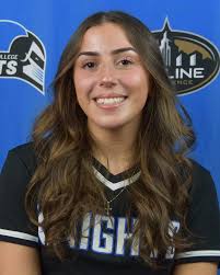 Grace Reich's Instagram, Twitter & Facebook