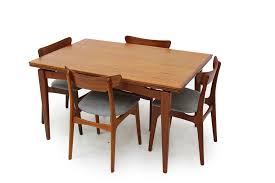 This vintage table features a laminate oval top with rubber nosing set on top of a pedestal style base. Mid Century Modern Teak Dining Table Item 0537 Furniture 1950 Teak Mid Century Modern Furniture Oshawa Toronto