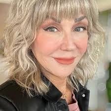 Jane Fishman's Instagram, Twitter & Facebook