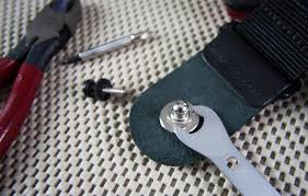 Tie one end through the loop on the end of the strap and the other end around the headstock of the guitar. How To Install Guitar Strap Locks Basic Guitar Reverb News