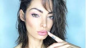 Ami Todd's Instagram, Twitter & Facebook