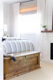 Diy Blanket Storage Chest Nick Alicia Blanket Storage Bed Designs With Storage Home Decor