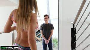 Pretty nextdoor chick Honey Blossom is having crazy sex fun with 19 yo guy  - AnySex.com Video