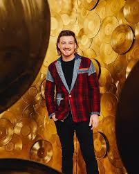 Vous y trouverez les meilleures pièces uniques ou personnalisées de nos boutiques. Morgan Wallen Whiskey Glasses Wallpapers Wallpaper Cave