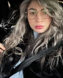 Danielle Canfield's Instagram, Twitter & Facebook