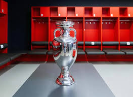 Final piala eropa 2020 dan semi final, satu babak 16 pertandingan, tiga pertandingan grup. Gila Total Hadiah Piala Eropa 2020 Hampir Rp8 Triliun Okezone Bola