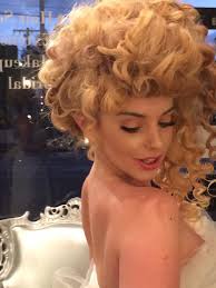 I.H.S would like to acknowledge the life of MADAME VERNA GREENE such a  great role model of our hairdressing industry Please read about this  incredible Hairdresser END OF AN ERA WITH THE