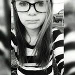 Carol Mcreynolds's Instagram, Twitter & Facebook